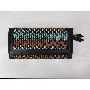 VERA BRADLEY Quilted Trifold Wallet
